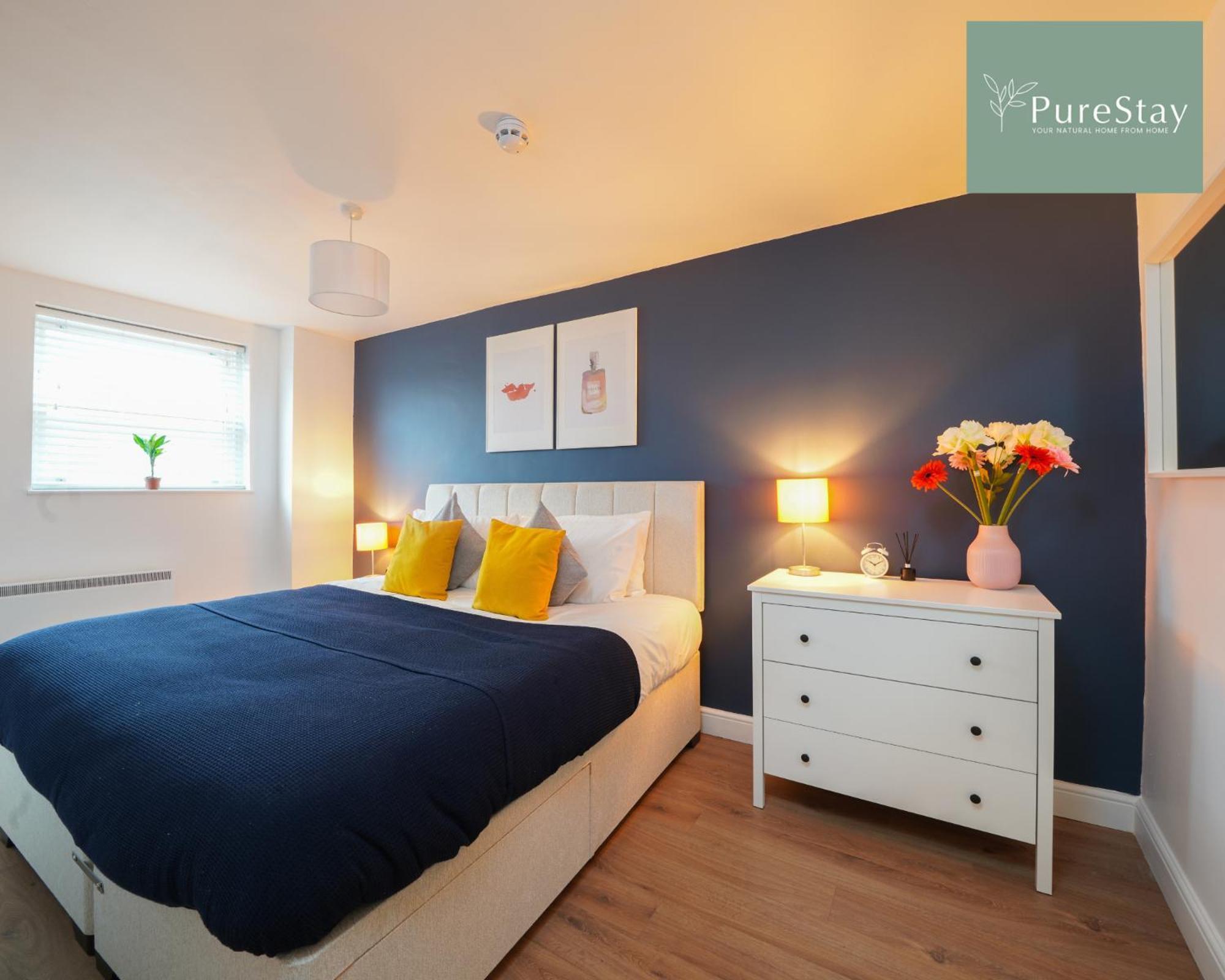 Stunning Two Bed Leamington Apartment With Free Wifi By Purestay Short Lets & Serviced Accommodation Buitenkant foto